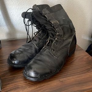 Used military issue combat boots mens 7.5W